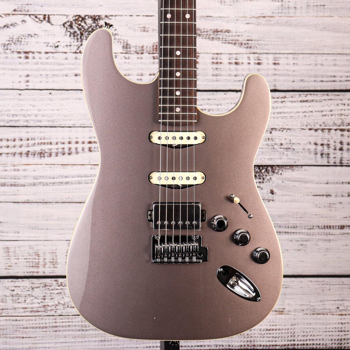 Fender Aerodyne Special Stratocaster® HSS Electric Guitar | Dolphin Gray  Metallic